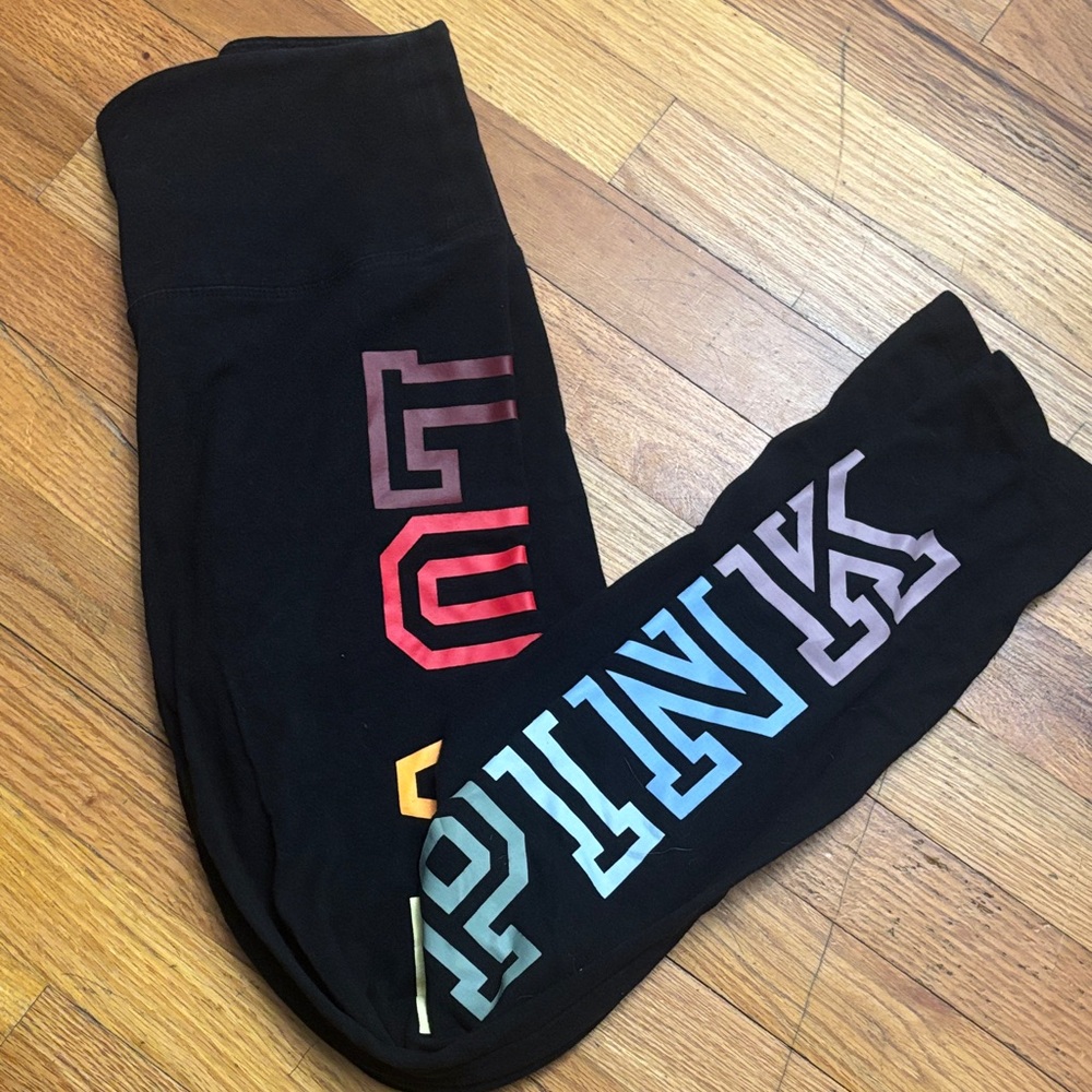 PINK Victoria's Secret Black Leggings with Multicolor Logo